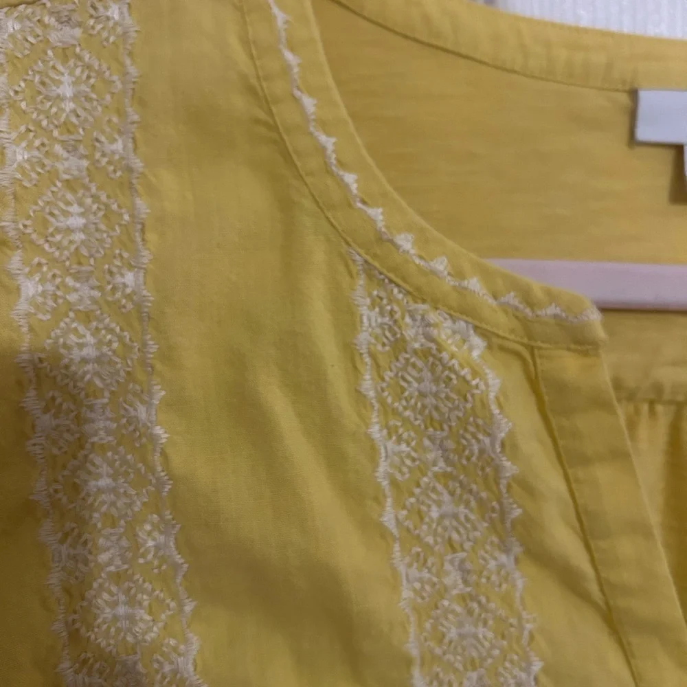 J. Jill Women’s XL Yellow Embroidered Boho V-neck Top - Picture 4 of 5